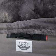 Load image into Gallery viewer, Queen Chair - NEST
