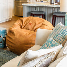 Load image into Gallery viewer, Queen Chair - Faux Leather
